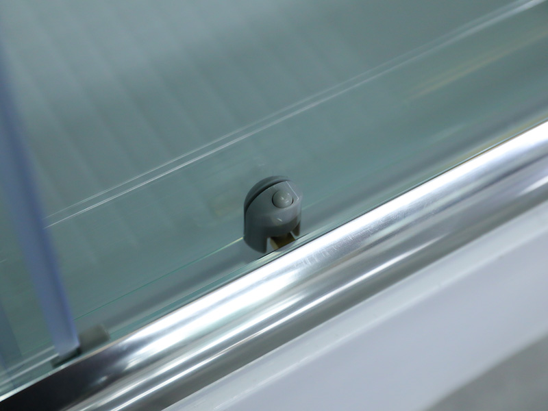 Fráma Alúmanam RE Chrome Cearnóg Gloine Tempered Imfhálú Cith Sleamhnáin Le Tráidire Fráma Alúmanam RE Chrome Cearnóg Gloine Tempered Imfhálú Cith Sleamhnáin Le Tráidire