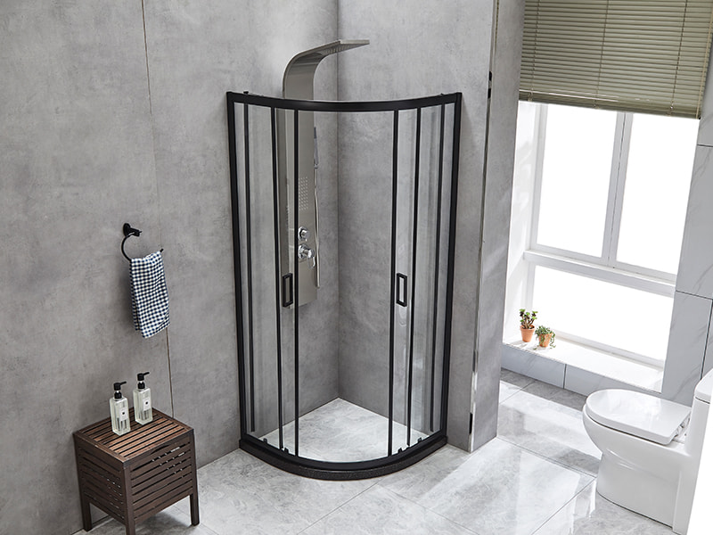 Imfhálú Cith Sleamhnáin SE, Gloine Tempered Clear, Próifíl Alúmanam Dubh, Láimhseáil Poill Dúbailte, Gan Tráidire Imfhálú Cith Sleamhnáin SE, Gloine Tempered Clear, Próifíl Alúmanam Dubh, Láimhseáil Poill Dúbailte, Gan Tráidire